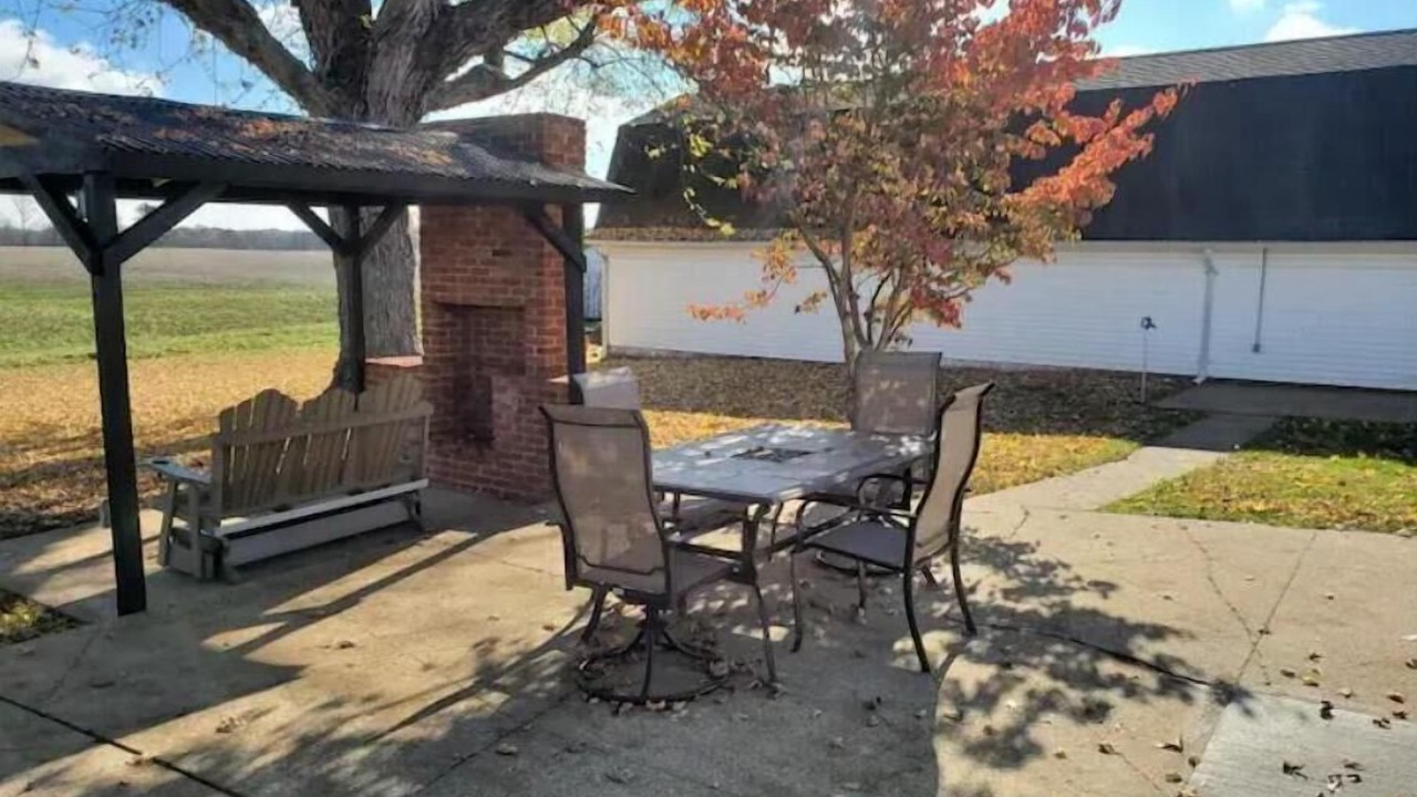 Photo of Outdoor in Beverly