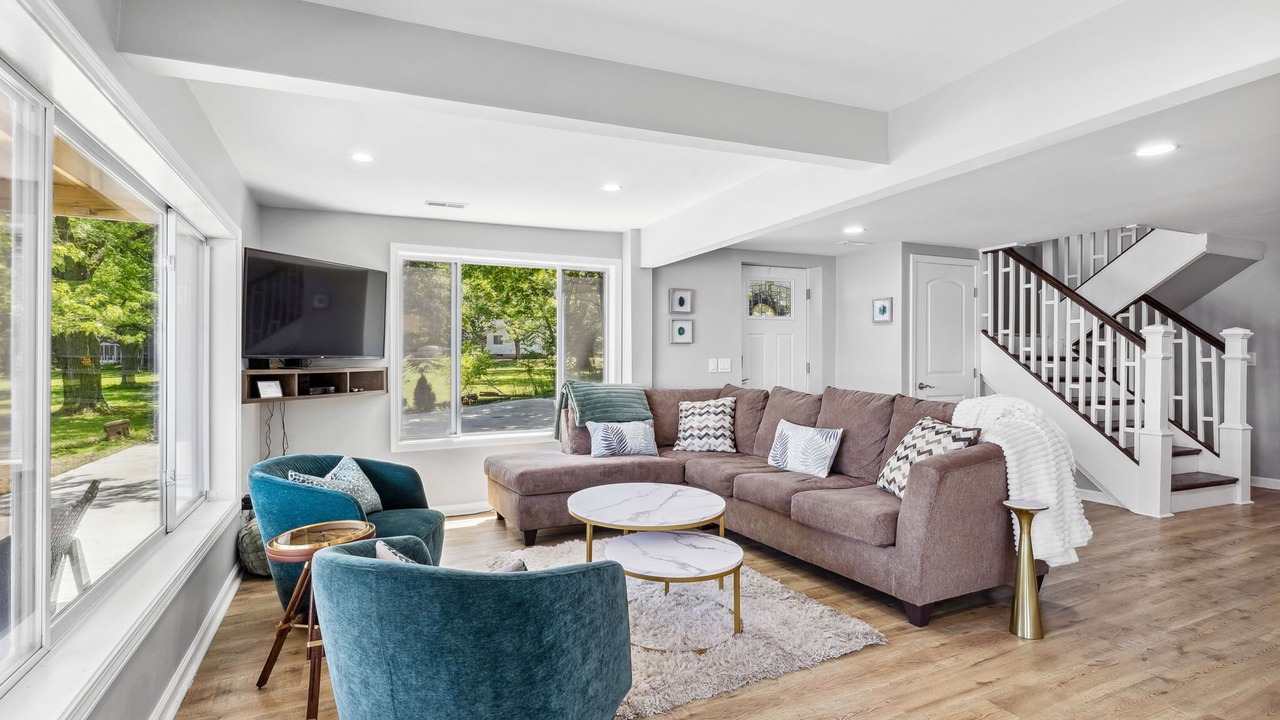 Photo of Livingroom in Portage Lakes