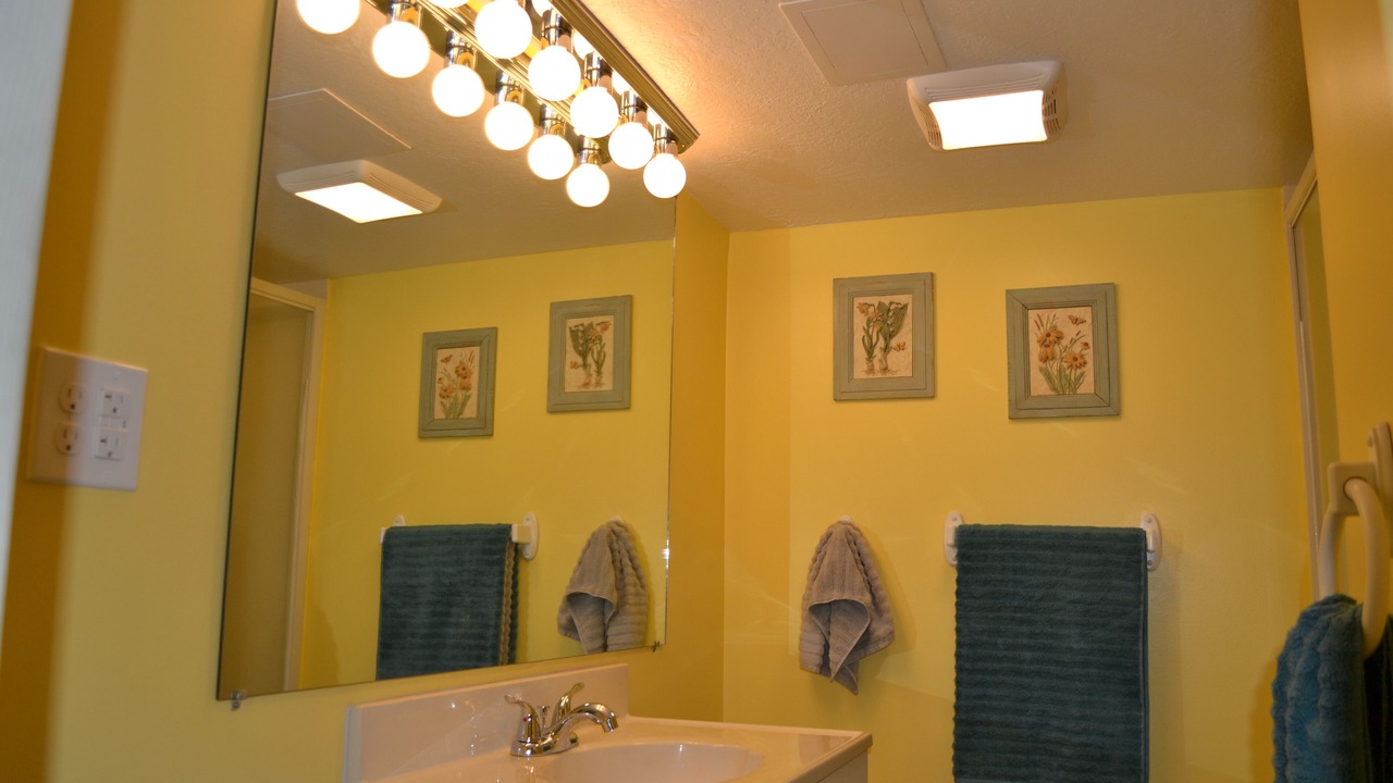 Photo of Bathroom in Portage Lakes