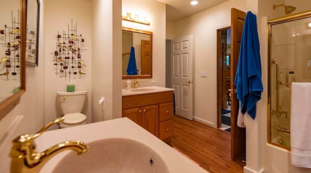 Photo of Bathroom in Mansfield