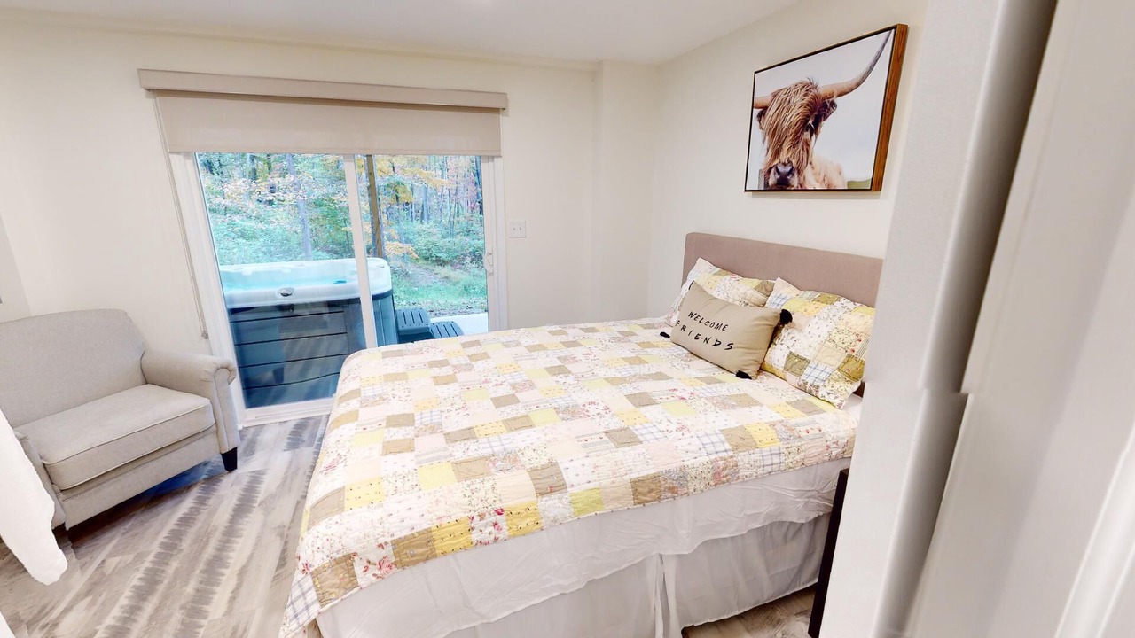 Photo of Bedroom in East Fultonham