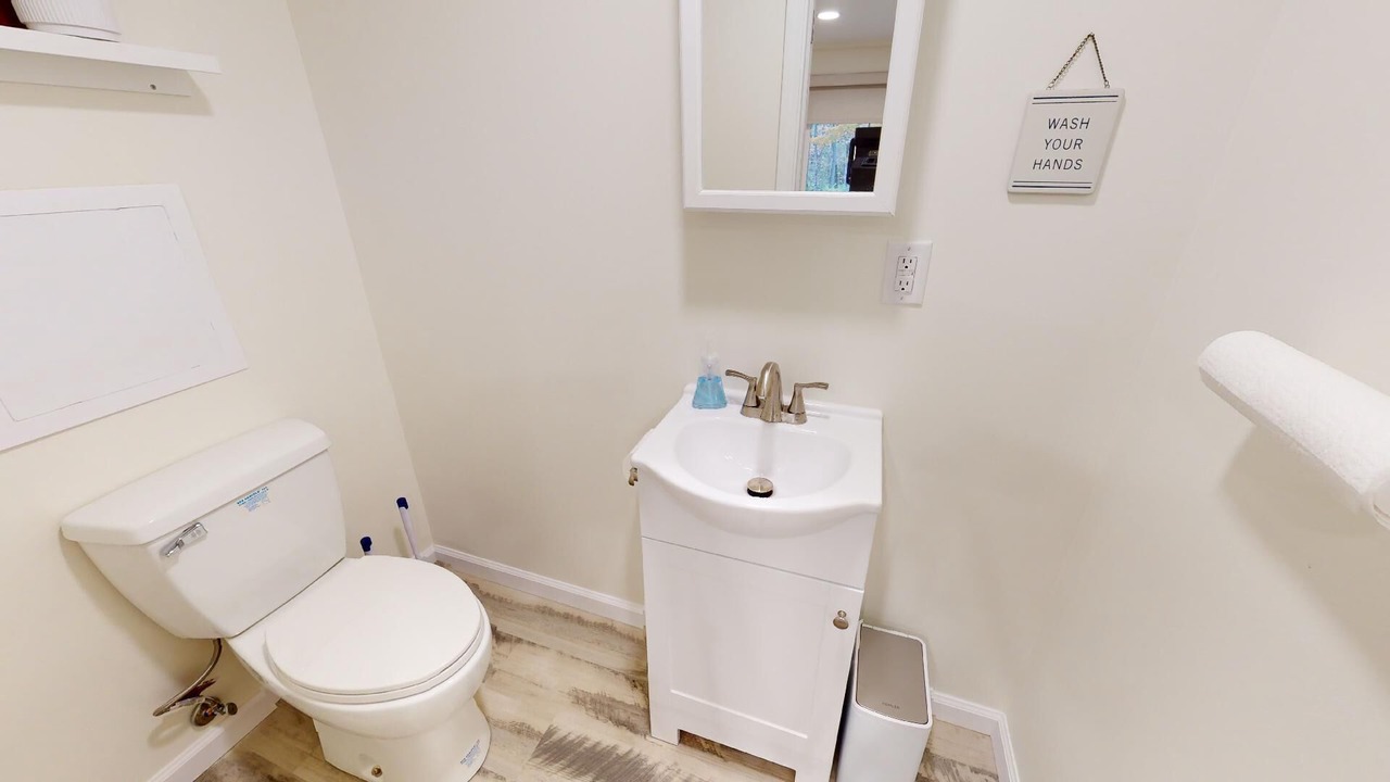 Photo of Bathroom in East Fultonham