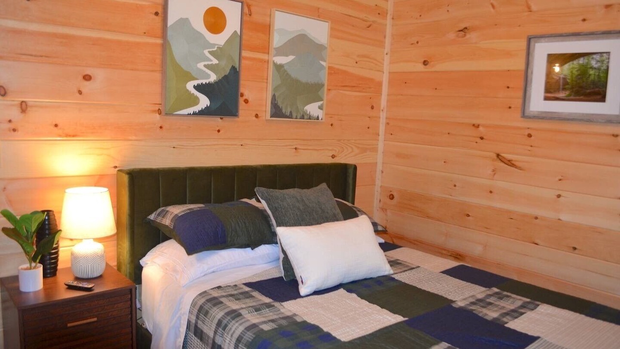 Photo of Bedroom in Carbon Hill