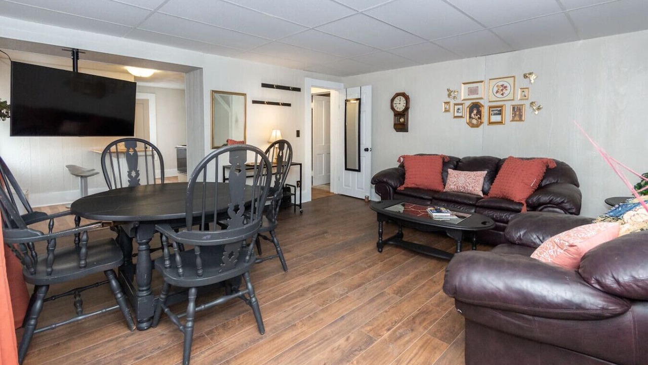 Photo of Bedroom in Massillon