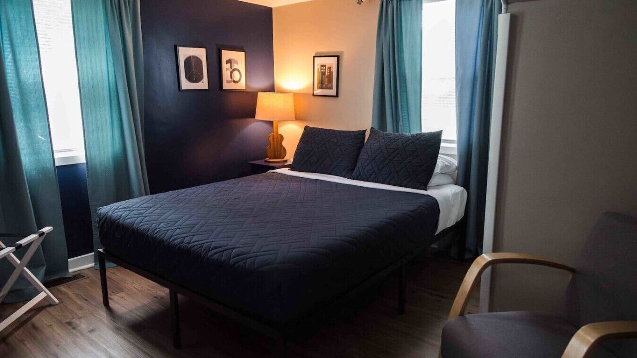 Photo of Bedroom in Massillon
