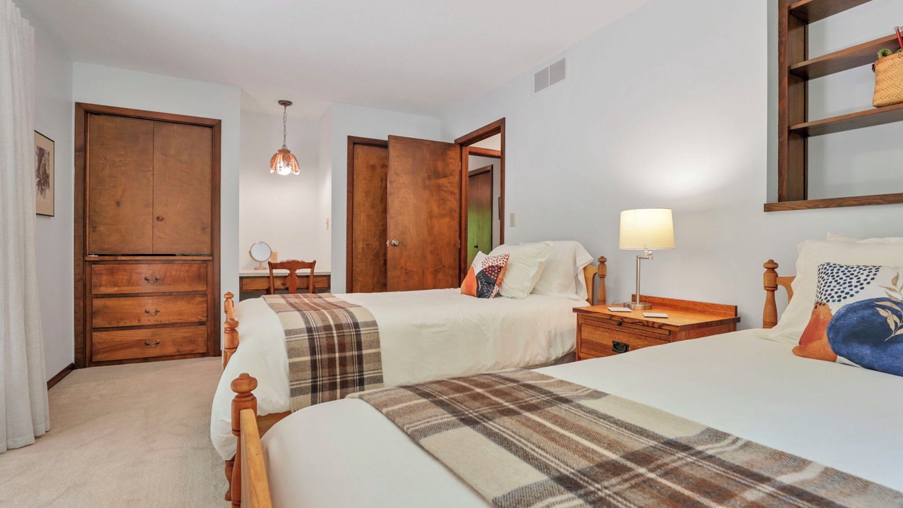 Photo of Bedroom in Granville South