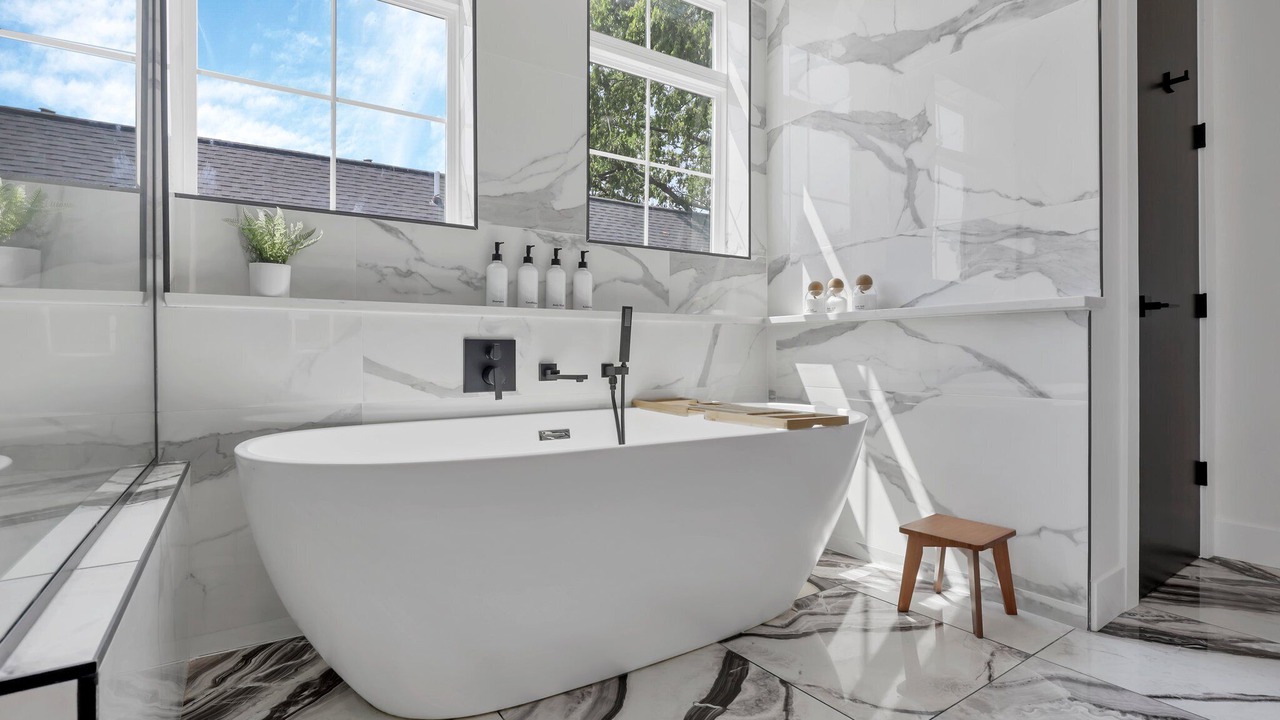 Photo of Bathroom in Near East Columbus