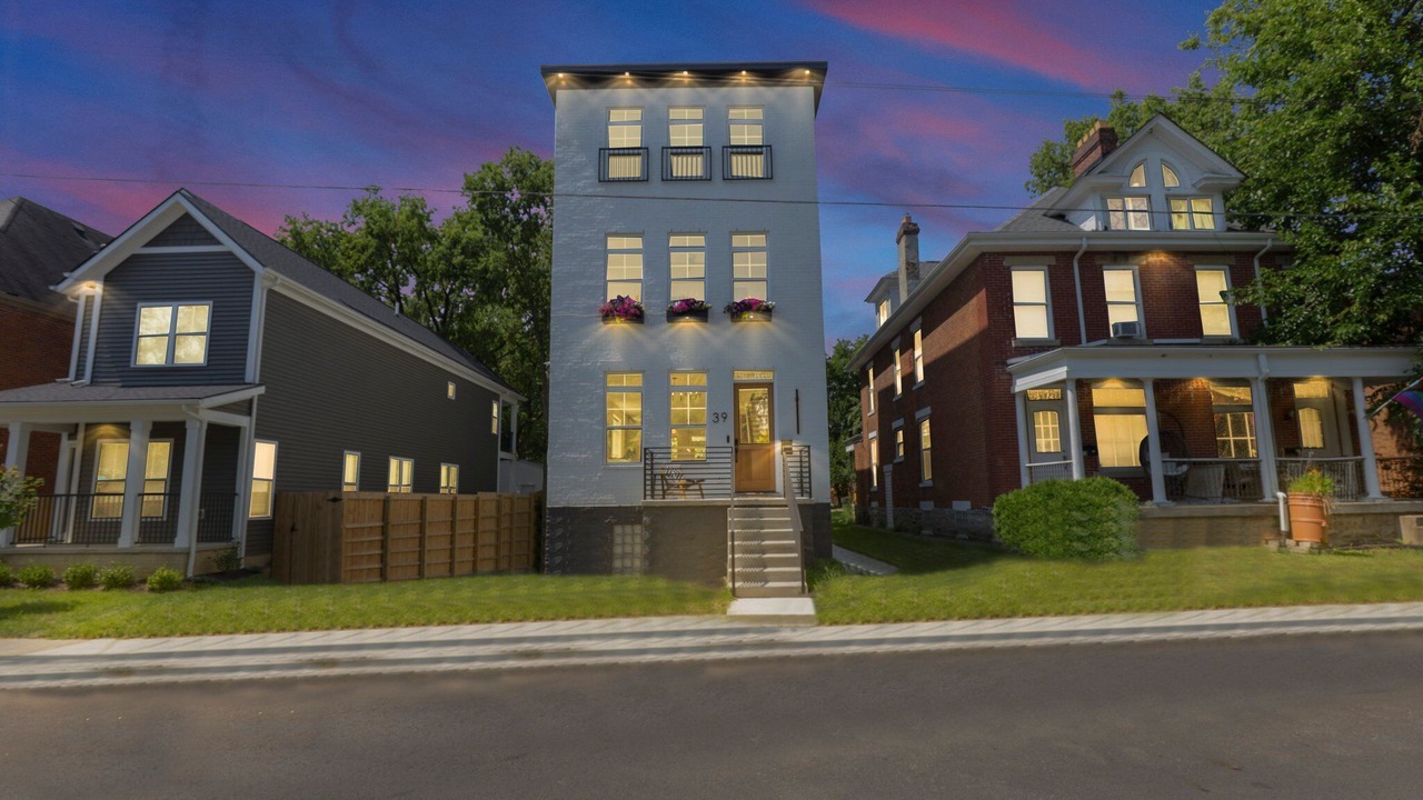Photo of Outdoor in Near East Columbus