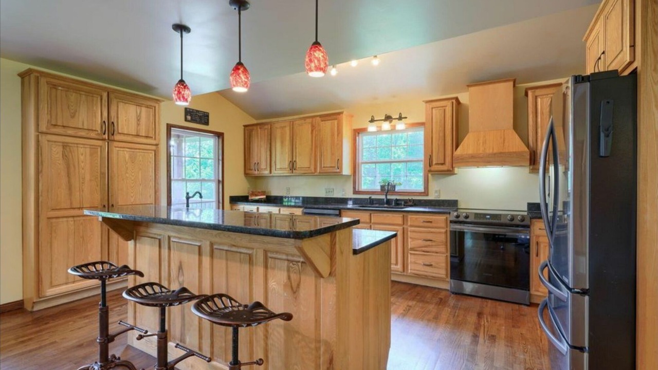 Photo of Kitchen in McArthur