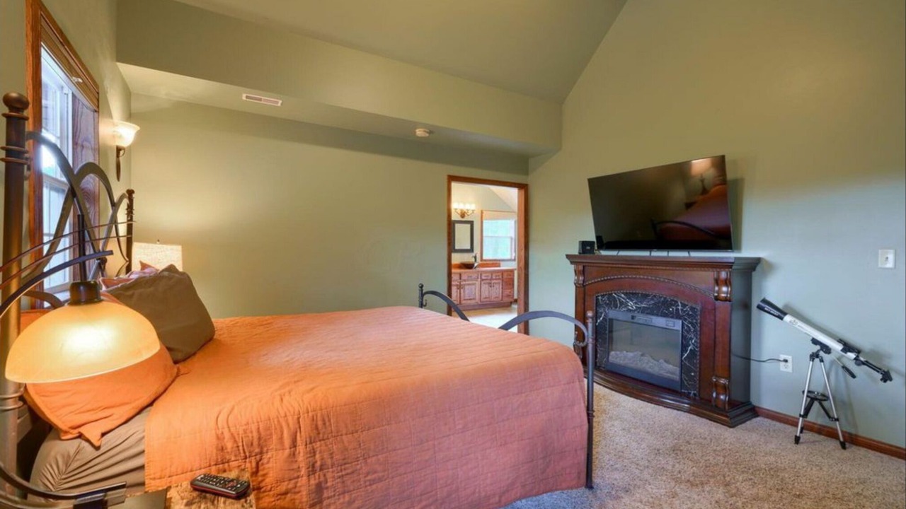 Photo of Bedroom in McArthur