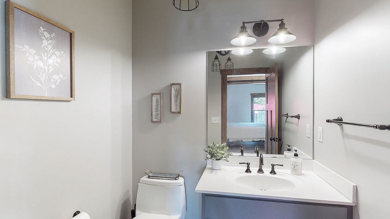 Photo of Bathroom in Senecaville