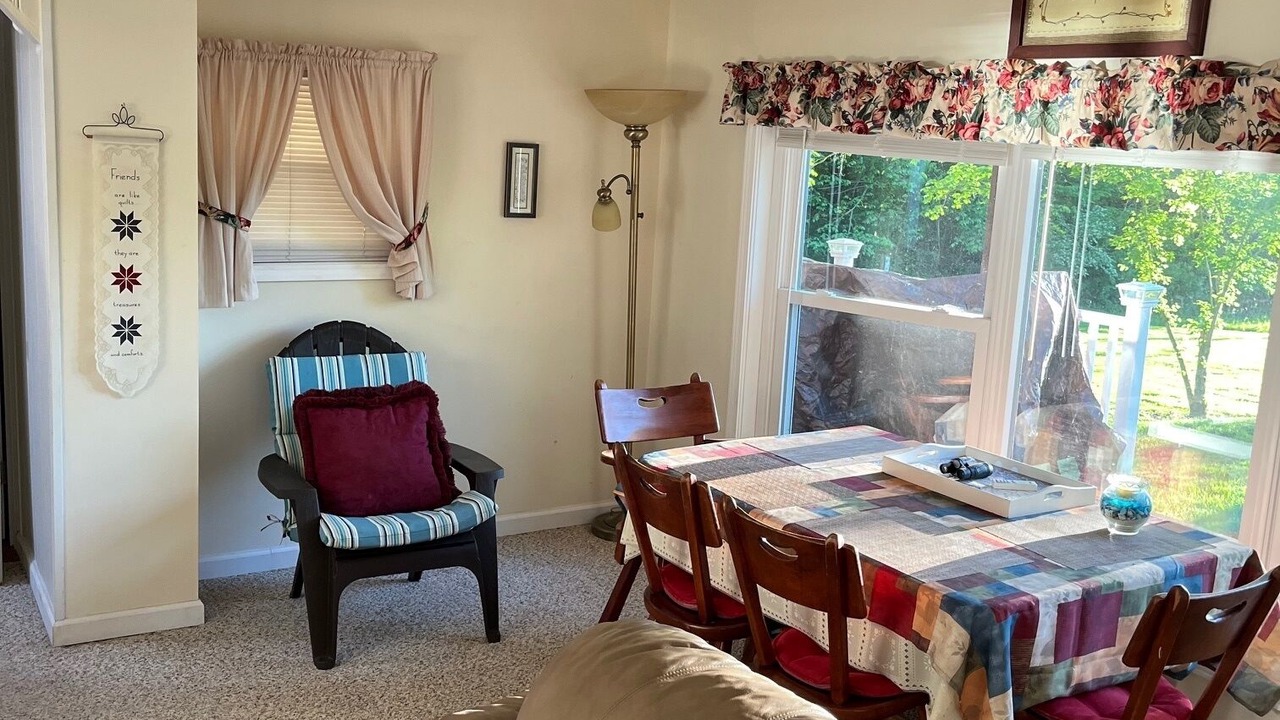 Photo of Livingroom in Senecaville