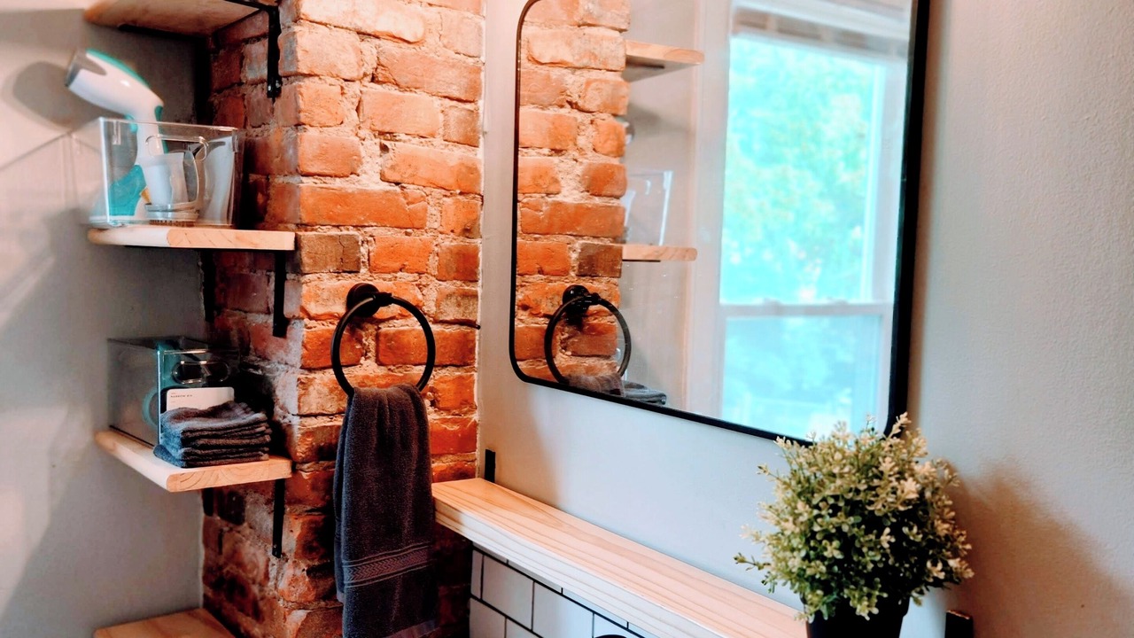 Photo of Bathroom in Franklin Park
