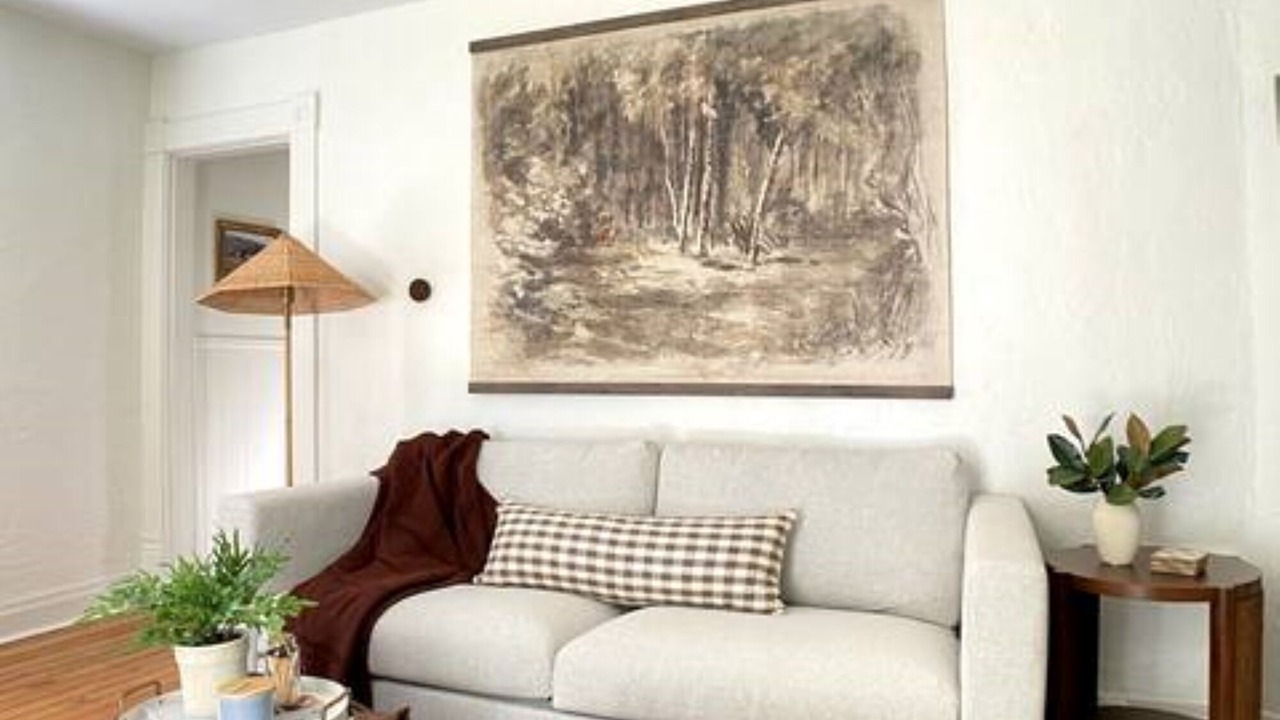 Photo of Livingroom in Sharon Heights