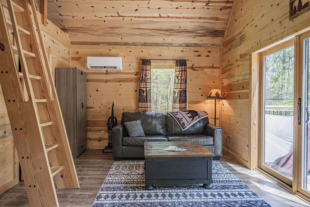 Photo of Livingroom in Lancaster