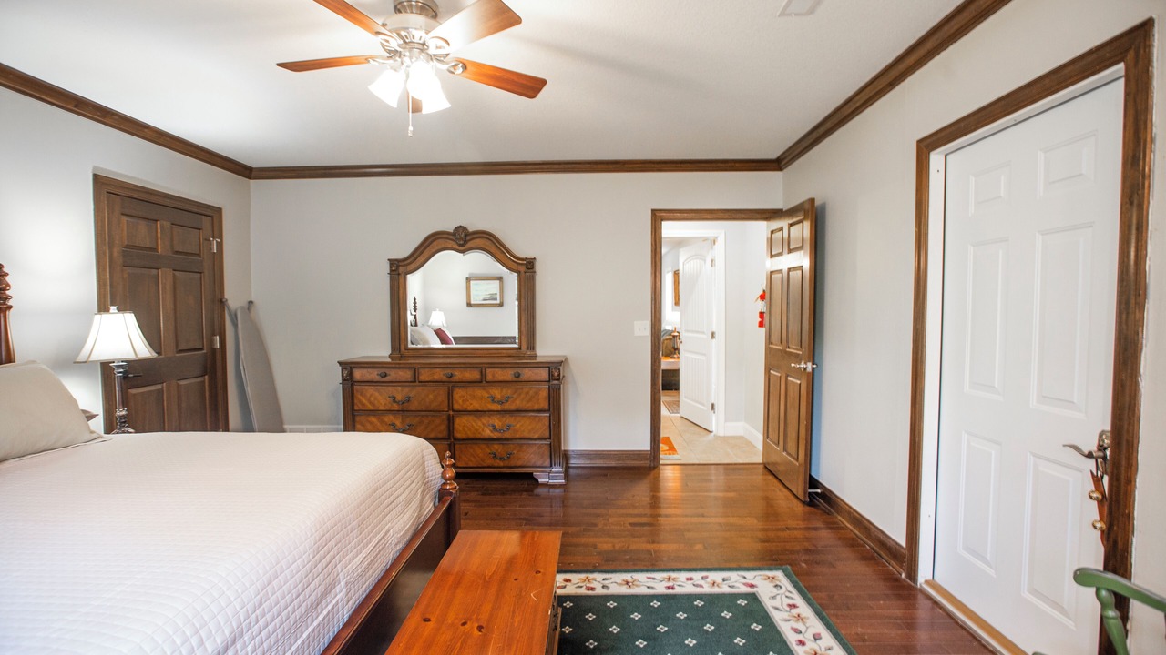 Photo of Bedroom in Howard