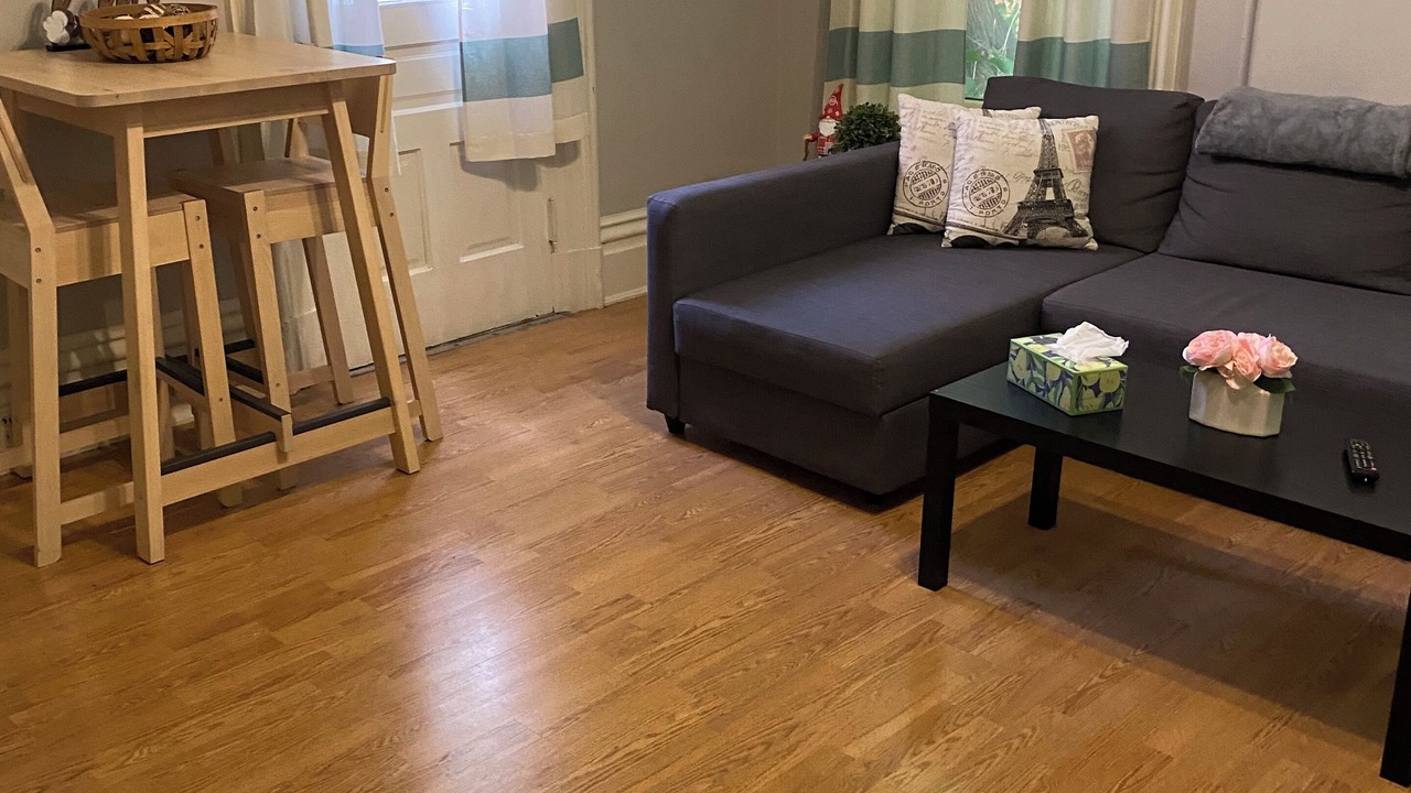 Photo of Livingroom in Victorian Village