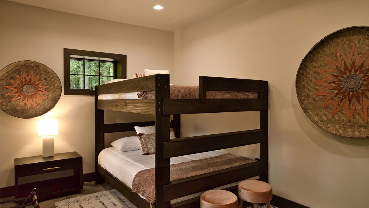 Photo of Bedroom in Loudonville