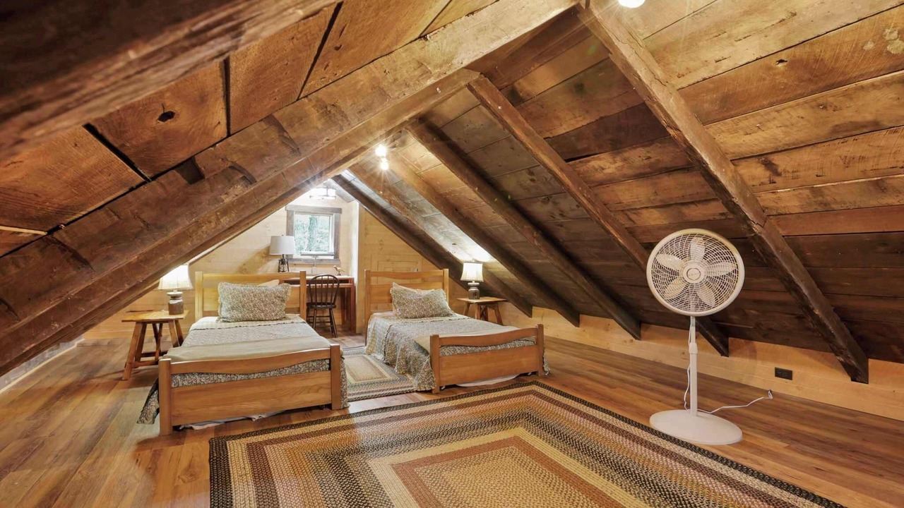 Photo of Bedroom in Glenford