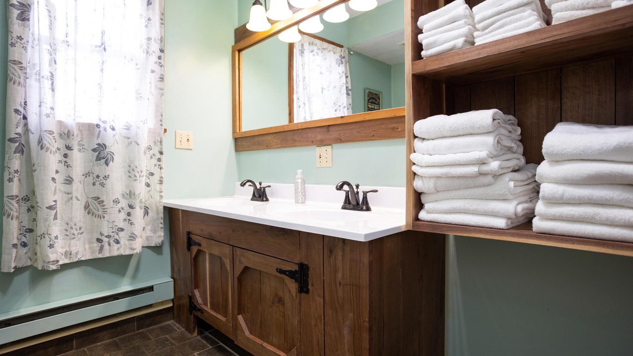 Photo of Bathroom in Lakeville