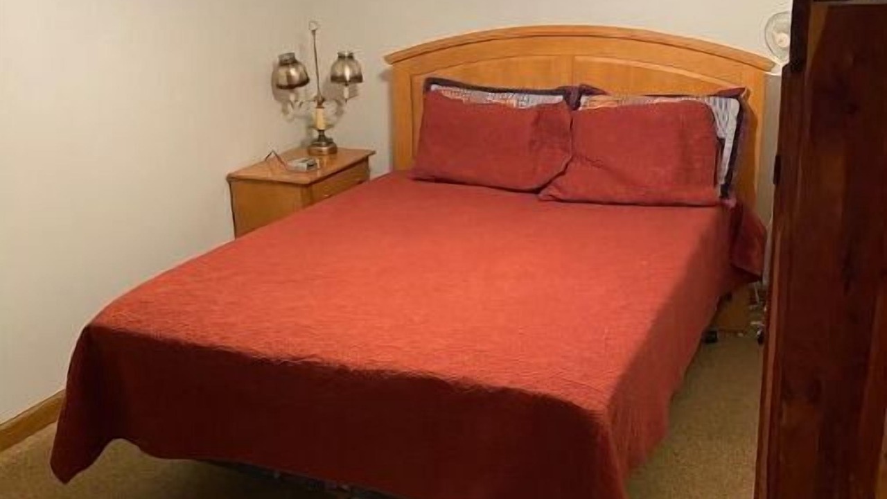 Photo of Bedroom in Scio