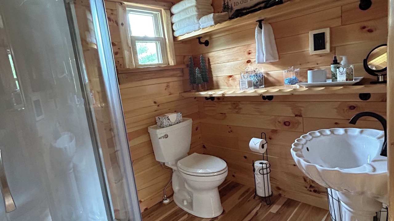 Photo of Bathroom in Millersburg