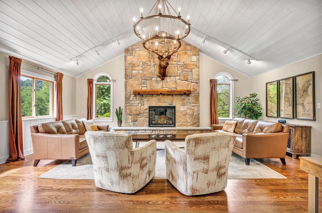 Photo of Livingroom in Ava