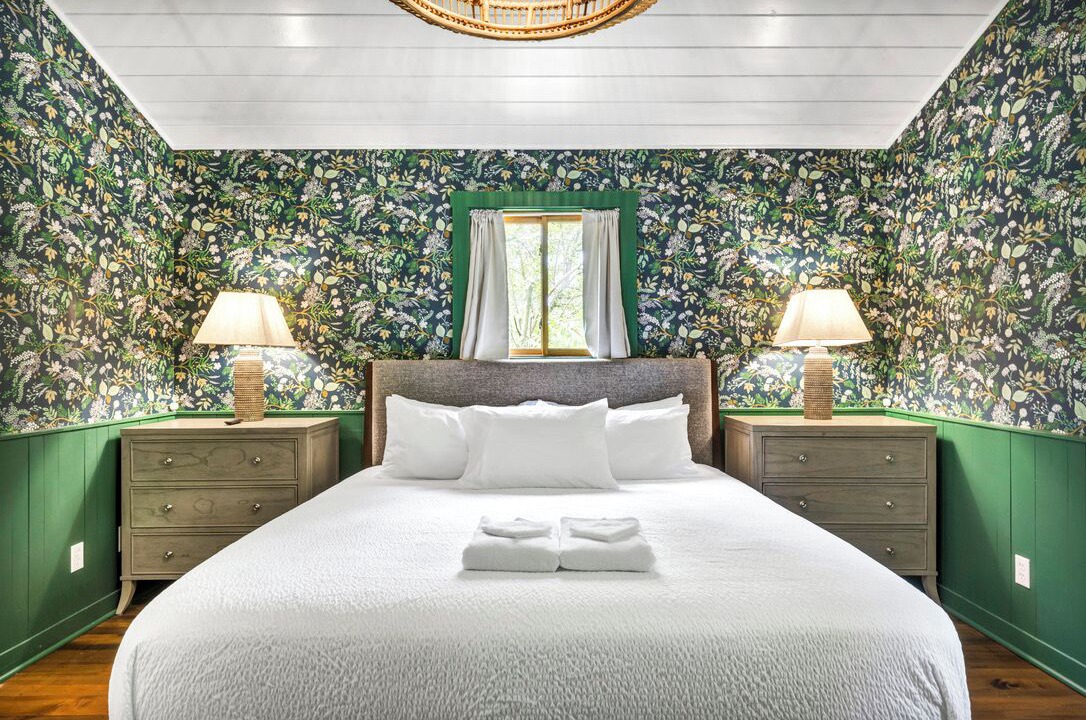 Photo of Bedroom in Ava