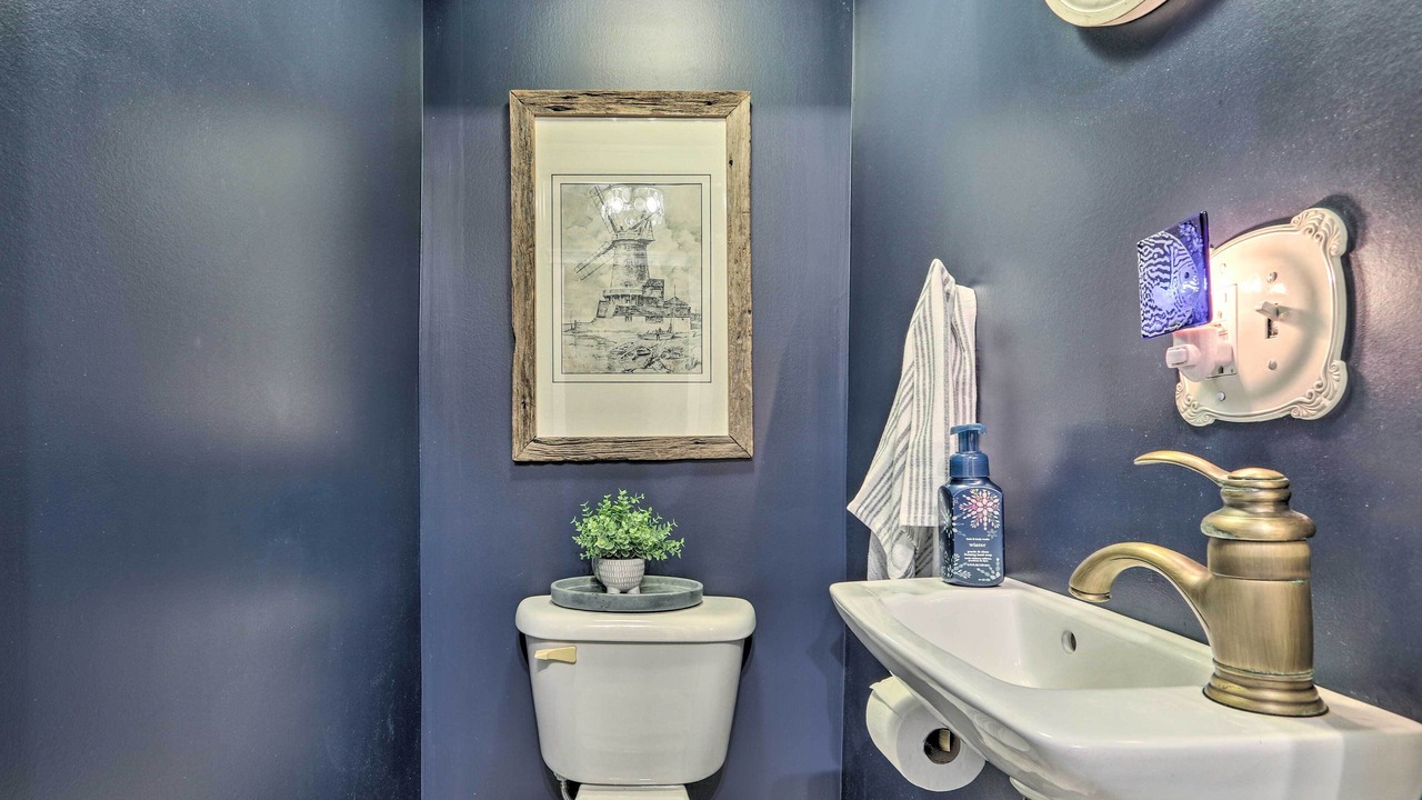 Photo of Bathroom in Zanesville