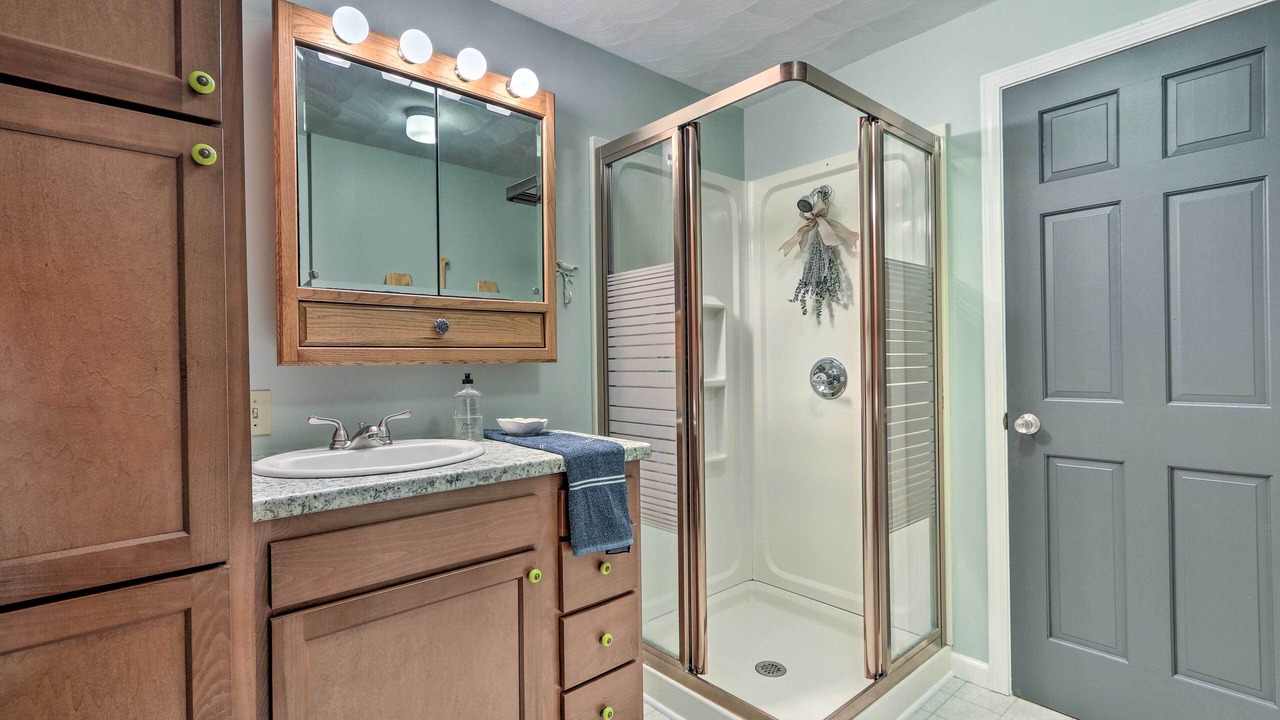 Photo of Bathroom in Zanesville
