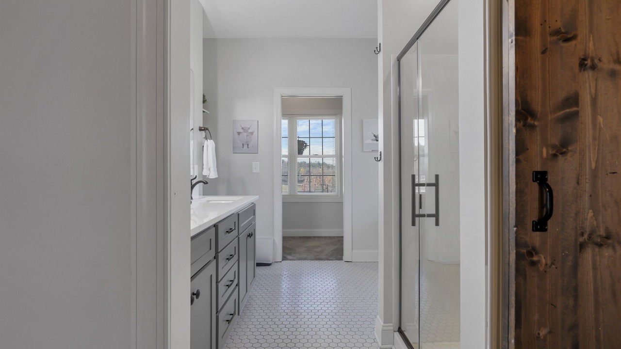 Photo of Bathroom in Logan