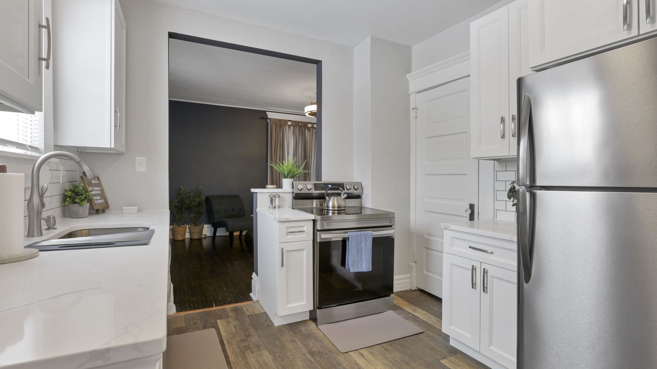 Photo of Kitchen in Livingston Park