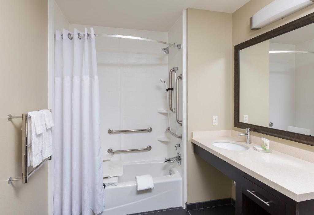 Photo of Bathroom in Canton