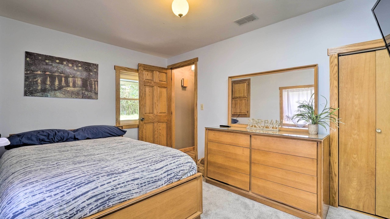 Photo of Bedroom in Nashport