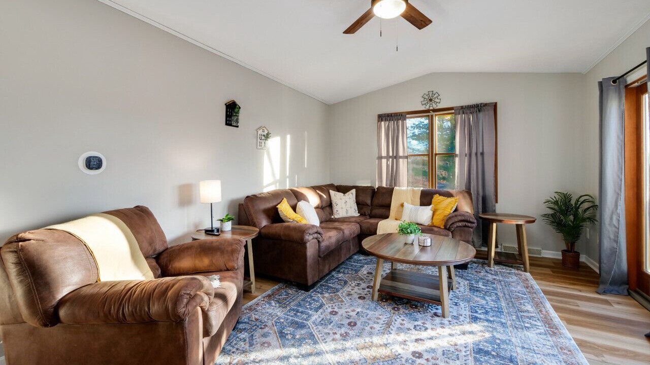 Photo of Bedroom in Canal Fulton