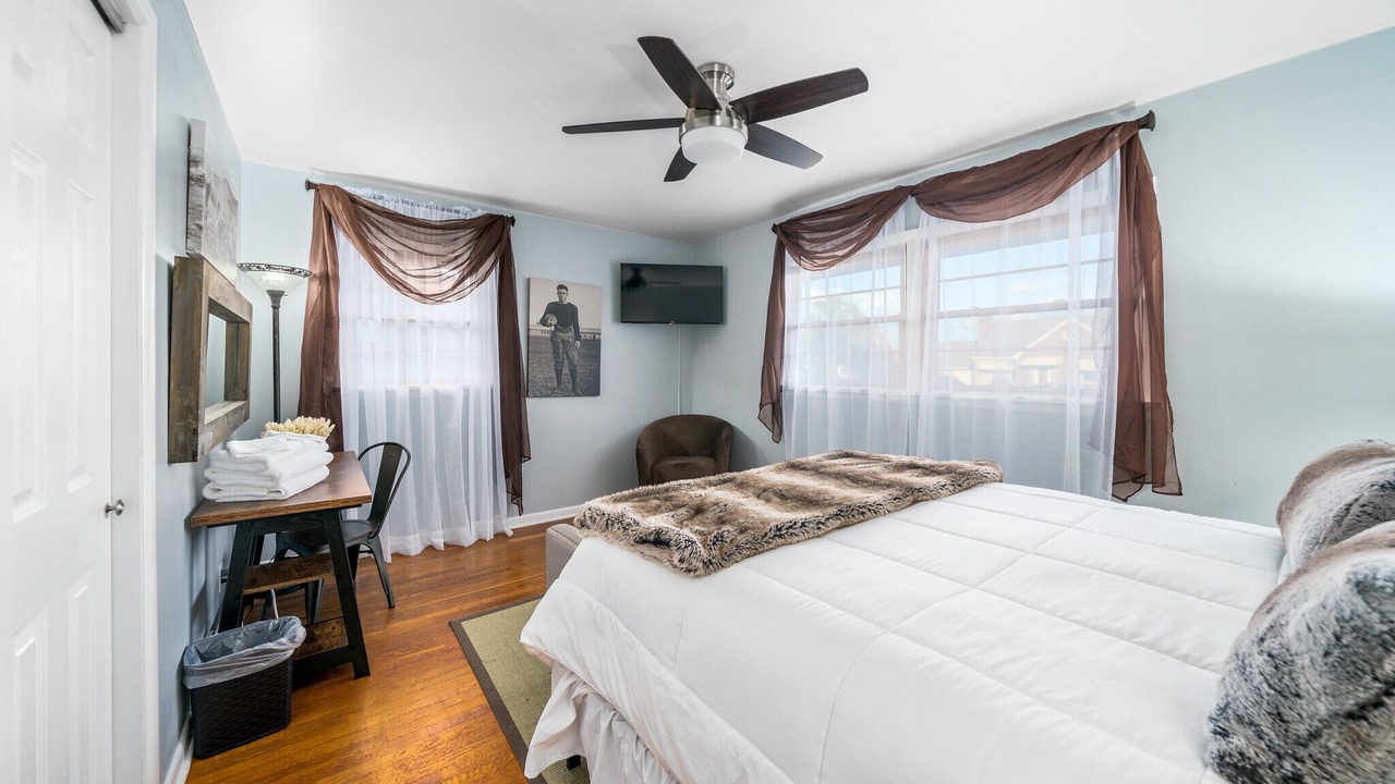 Photo of Bedroom in Canton