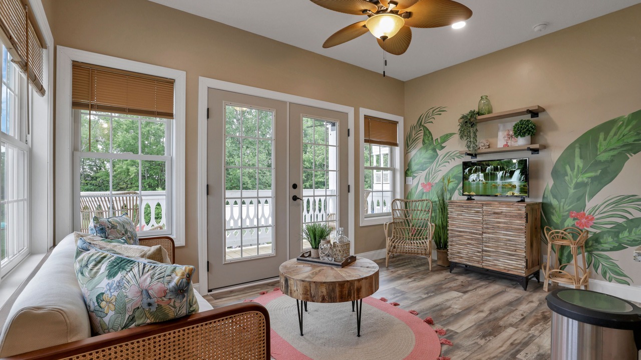 Photo of Livingroom in Buckeye Lake