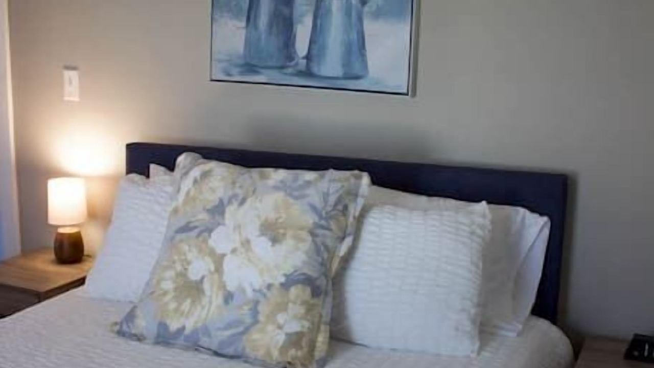 Photo of Bedroom in Akron