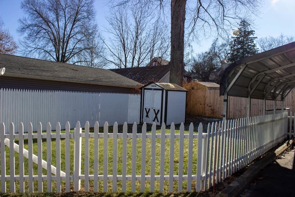Photo of Outdoor in Akron