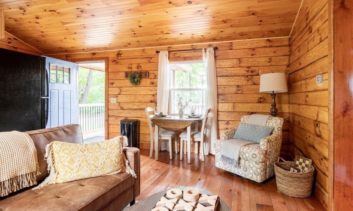 Photo of Livingroom in Carbon Hill