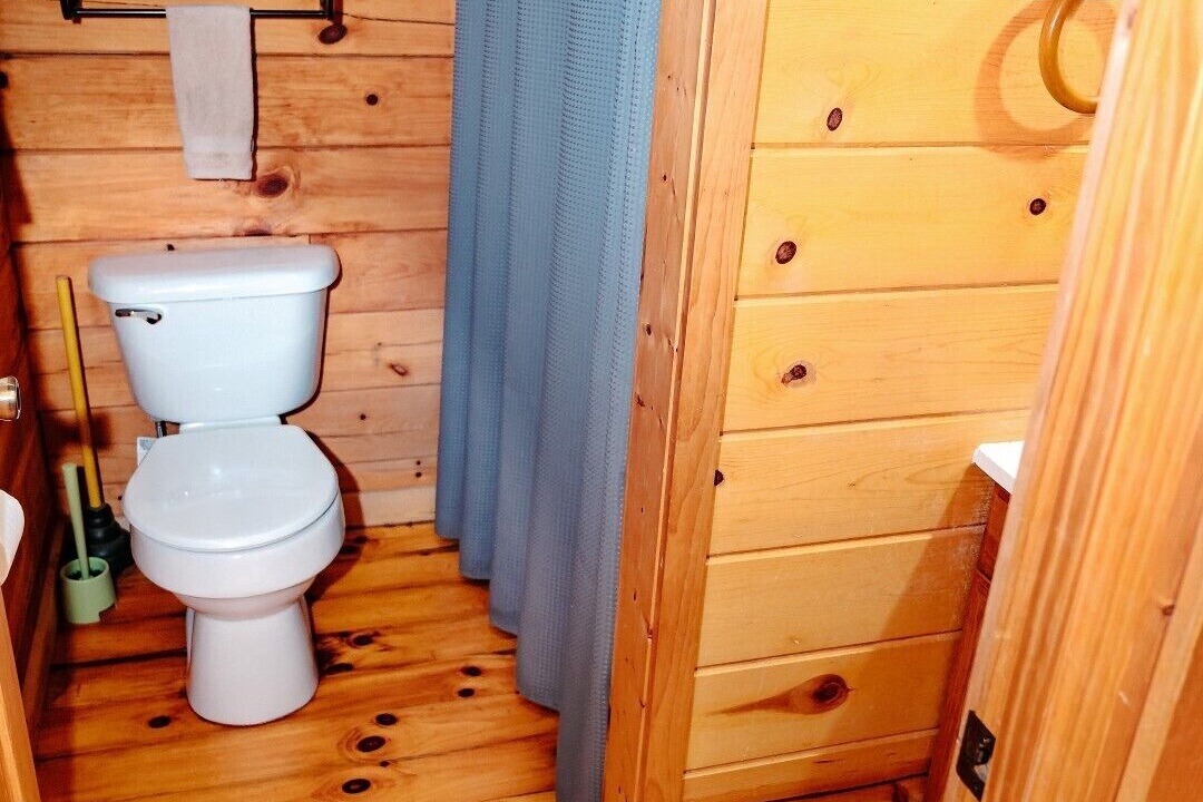 Photo of Bathroom in Logan
