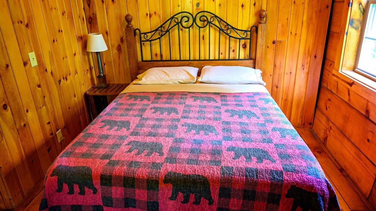 Photo of Bedroom in Logan