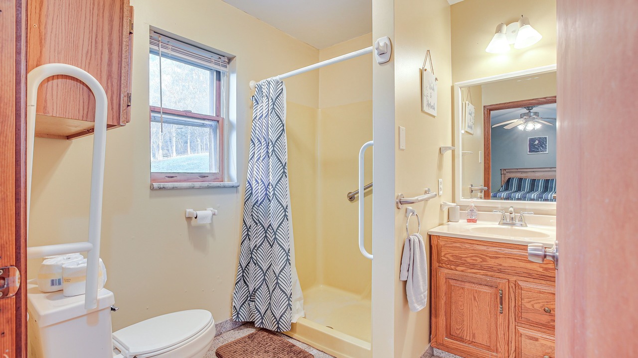 Photo of Bathroom in Zanesville