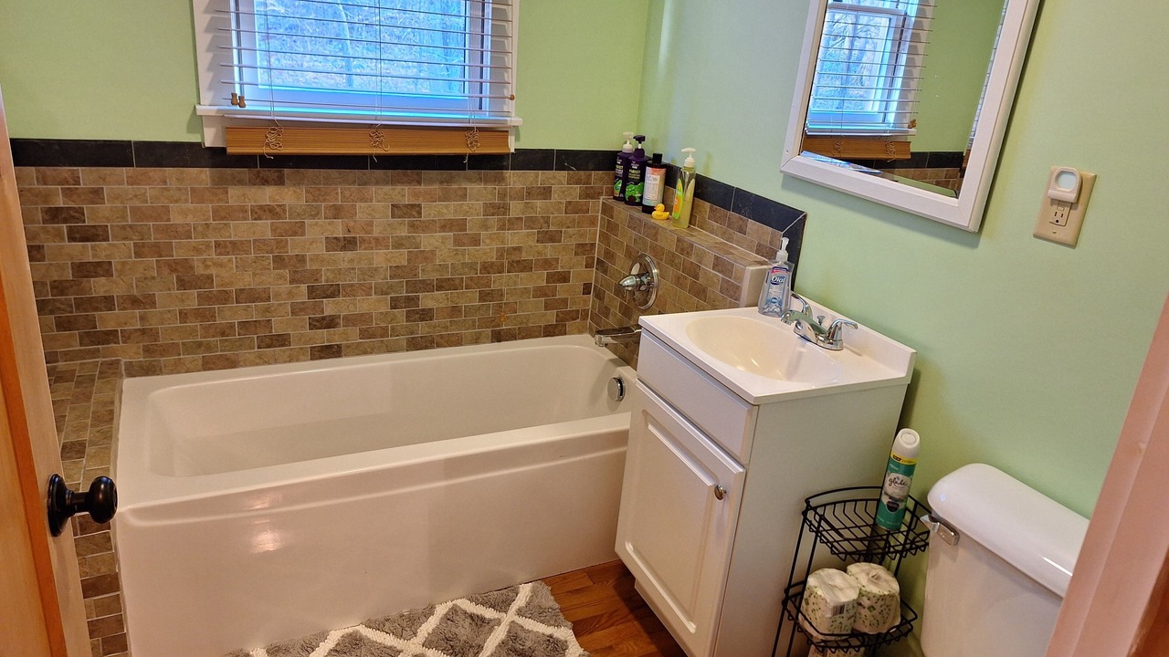 Photo of Bathroom in Loudonville