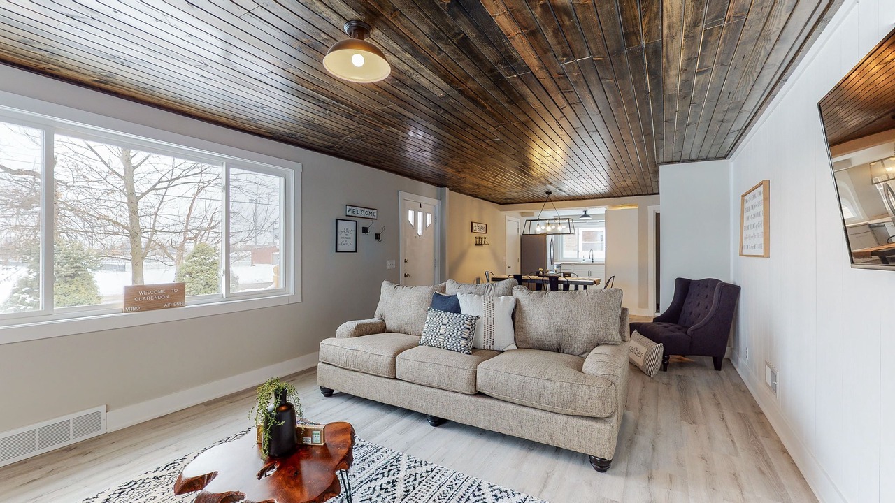 Photo of Livingroom in Canton