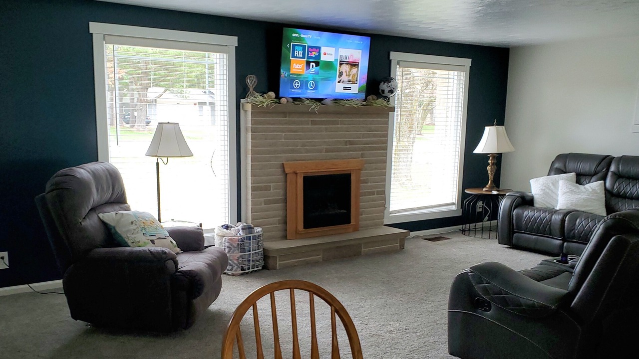 Photo of Livingroom in Beach City