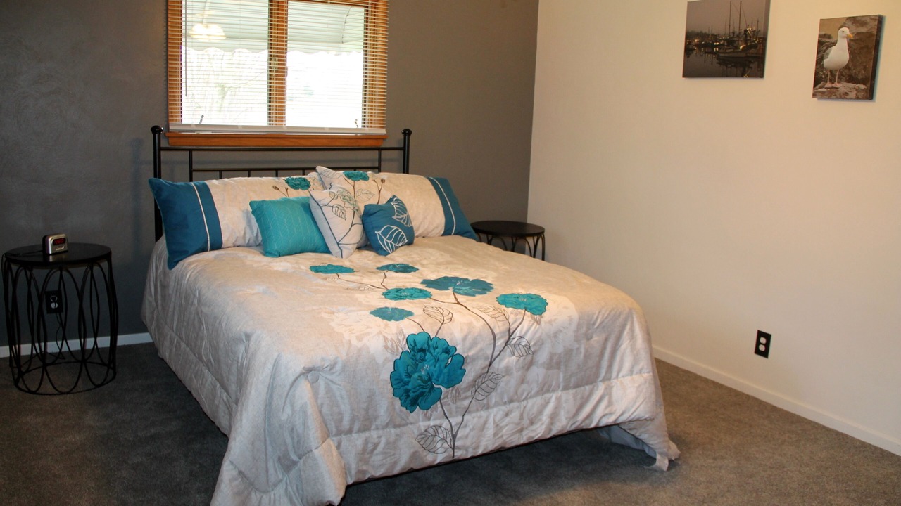 Photo of Bedroom in Beach City