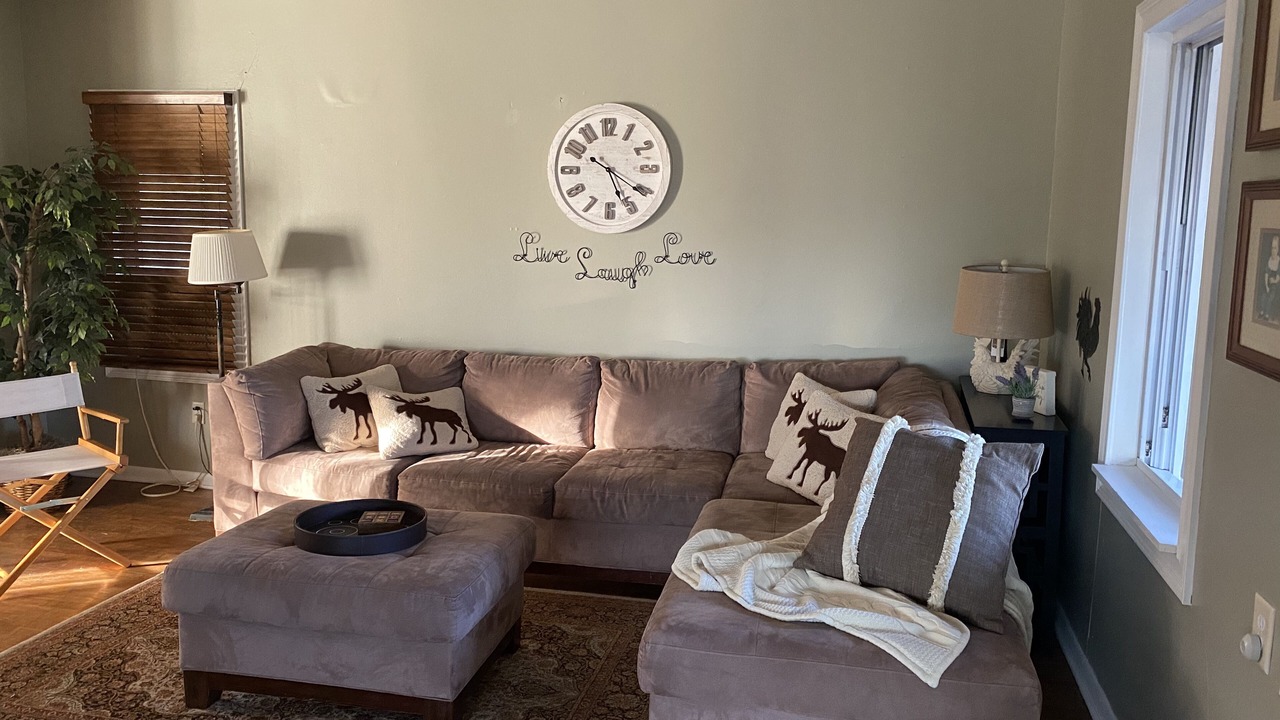 Photo of Livingroom in Wingett Run