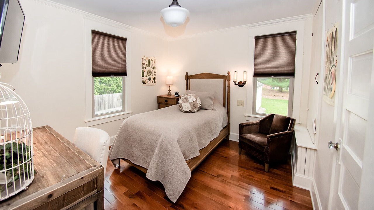 Photo of Bedroom in Granville