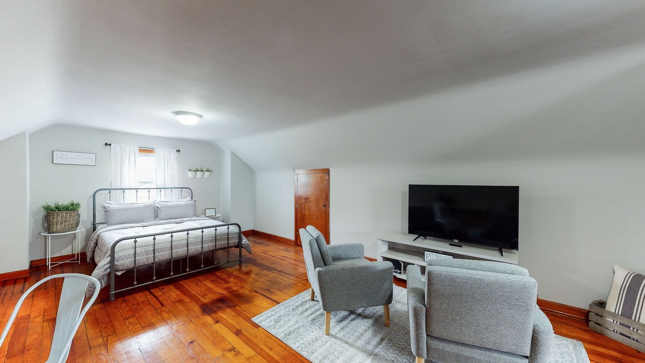 Photo of Bedroom in Canton